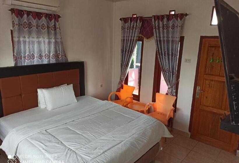 Номер Стандарт, Sunset Beach Labuhan Jukung