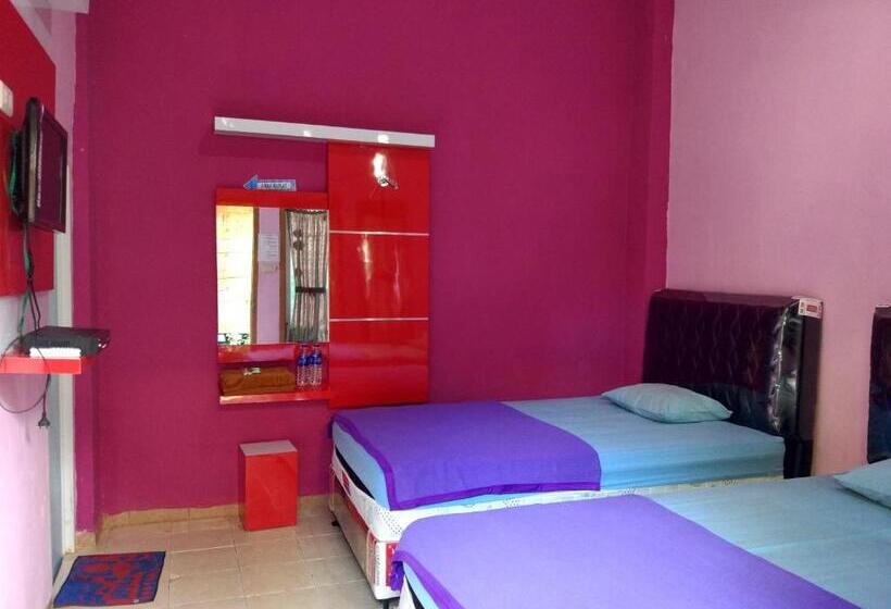 Номер Стандарт, Sunset Beach Labuhan Jukung
