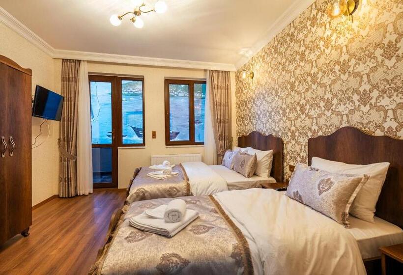 Quarto Deluxe com Sacada, Harbor House