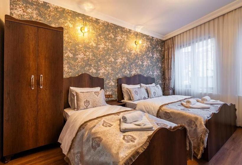 Quarto Economy, Harbor House