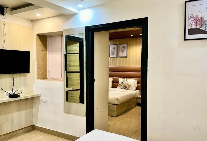 스위트, Wabi Sabi Stays   Pride Inn