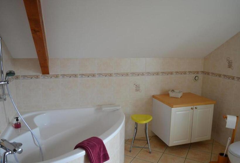 Номер Стандарт, Chambre D Hôtes Plesnois