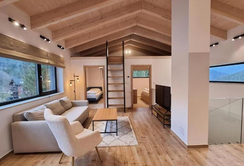 발코니가 있는 2 베드룸 아파트, Chalets Hrabovo