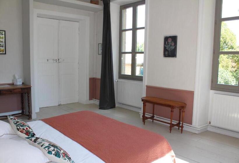 Семейный Номер, La Grande Maison