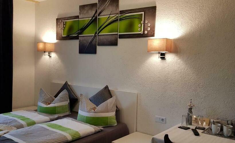 Номер Стандарт, Westerwaldhotel Dernbach
