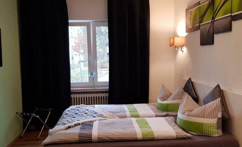 Номер Стандарт, Westerwaldhotel Dernbach