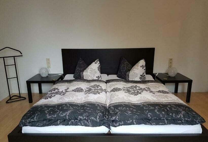 Номер Стандарт, Westerwaldhotel Dernbach