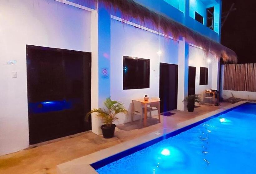 스탠다드 트리플 룸, Camotes Hostel Resort