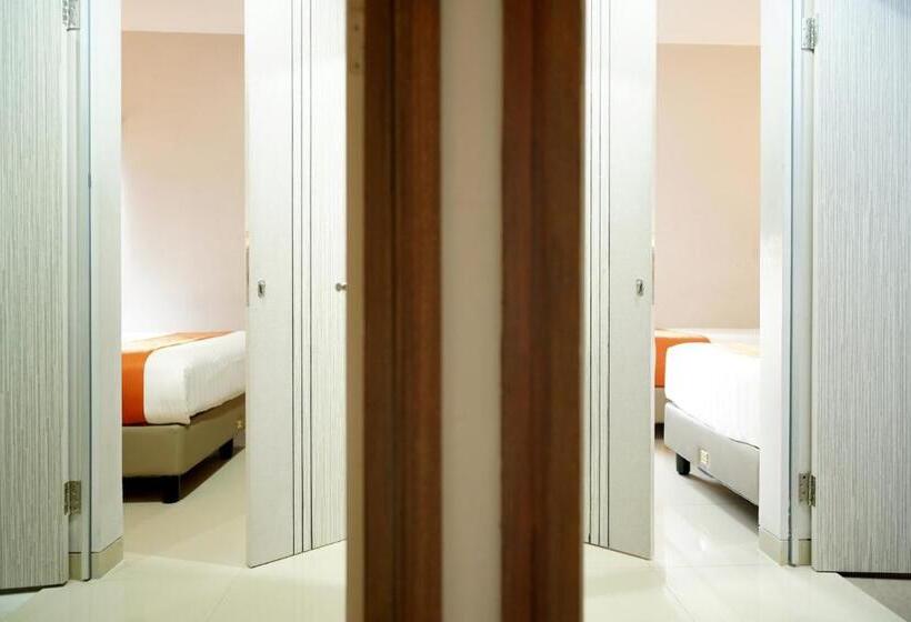 Номер Superior, Front One Hotel Sragen