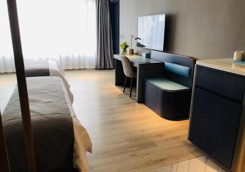 غرفة ديلوكس عائلية, Lanou Hotel Zhenjiang Runzhou District Railway Station