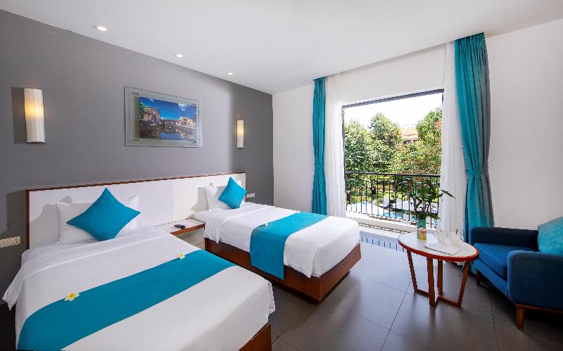 带泳池观景的豪华房, êmm Hotel Hoi An