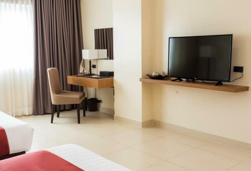 اتاق لوکس, Royce Hotel & Casino