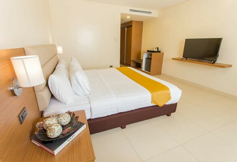 اتاق لوکس, Royce Hotel & Casino