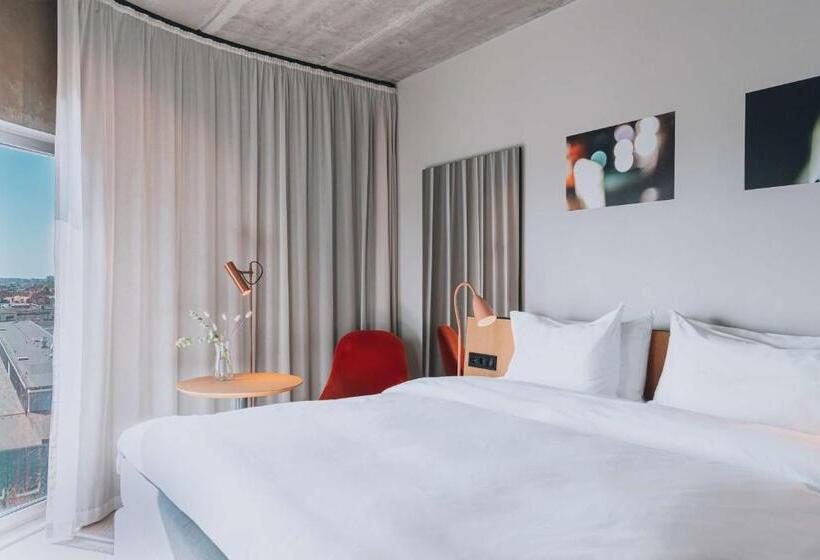 Стандартный Номер Кровать Кинг, Story Hotel Studio Malmo, Part Of Jdv By Hyatt