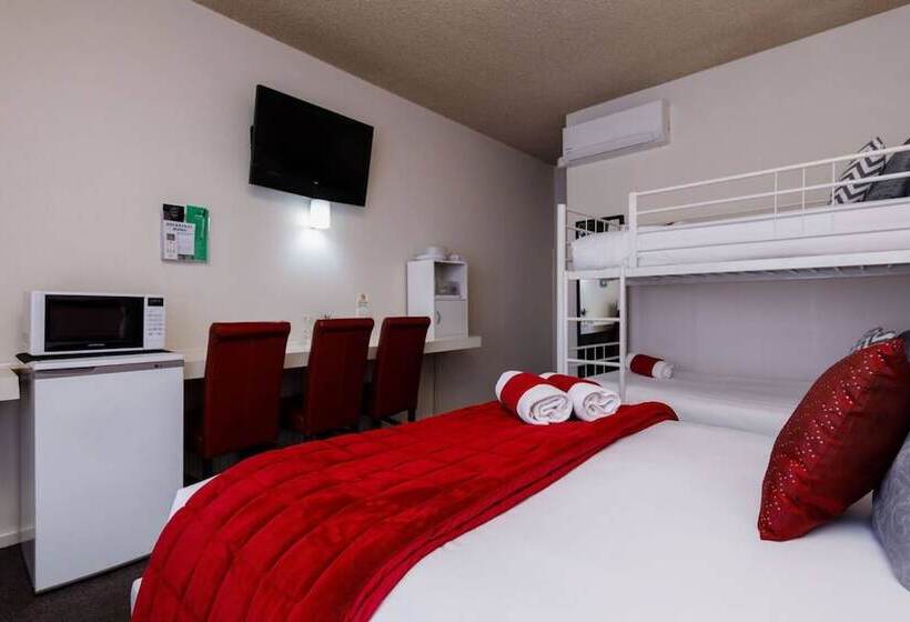 스탠다드 트리플 룸, Bendigo Oval Motel