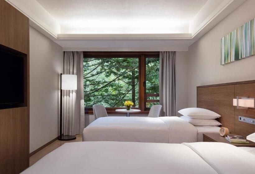 Люкс 2 Спальни, Karuizawa Marriott
