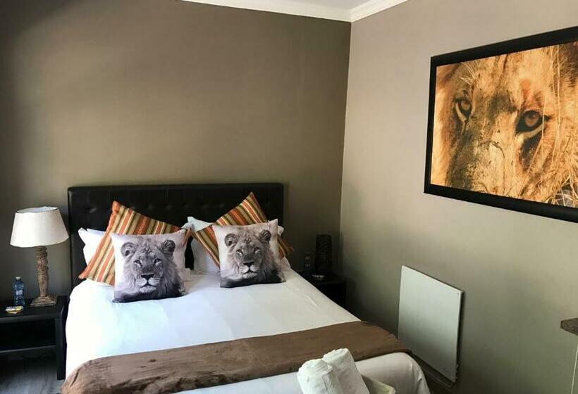 Номер Стандарт, Aerotropolis Guest Lodge