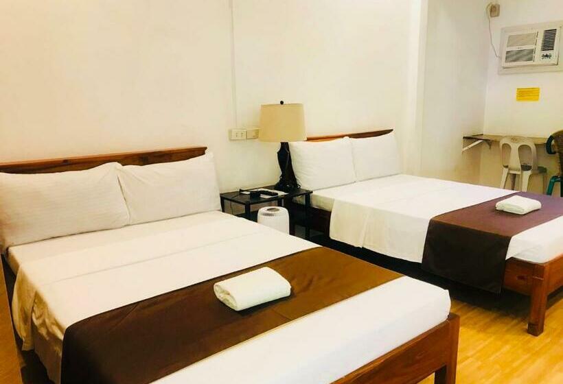 اتاق لوکس با چشم‌انداز دریا, Santander Pebble Beach Resort