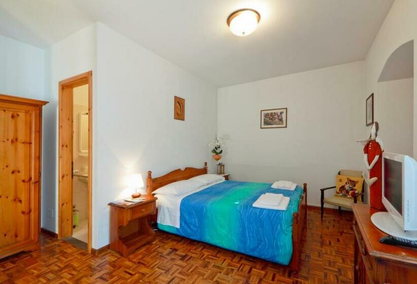 Номер Стандарт, Albergo Alle Alpi