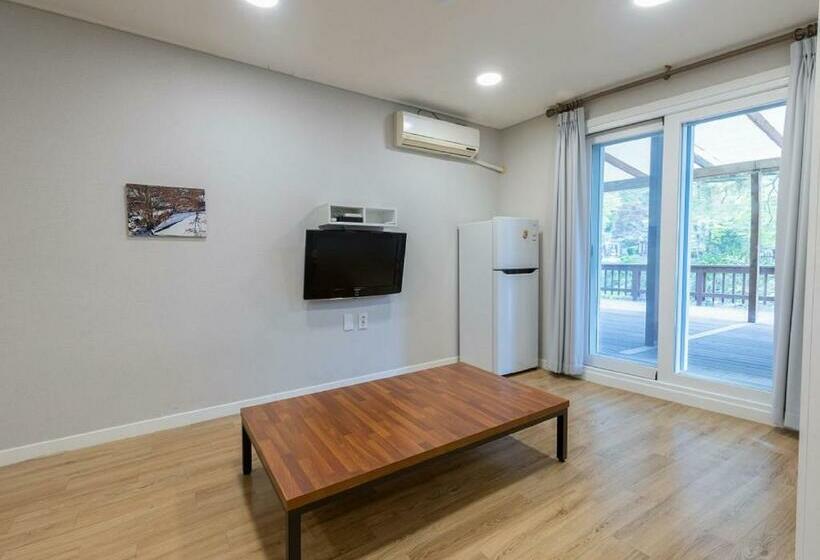 Семейный Номер, Camp Jirisan Parkview