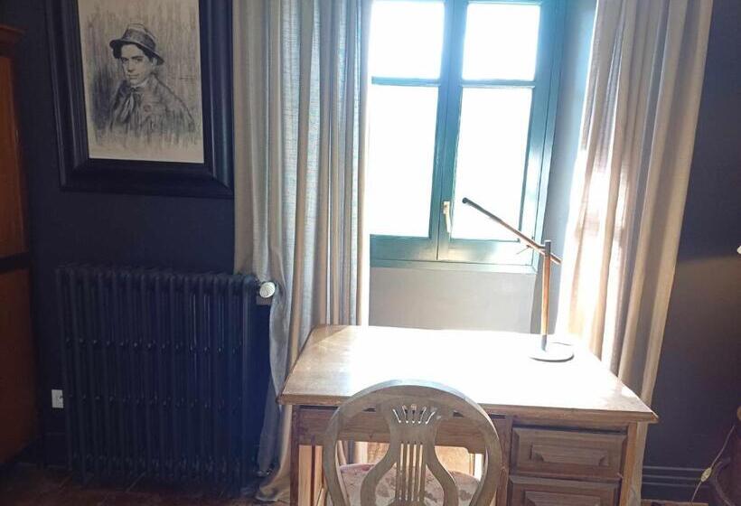 Casa 1 Quarto, Le Château Brangoly