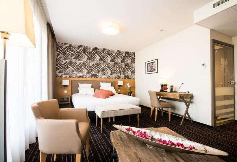 Люкс, Le Lodge Brit Hotel Strasbourg Zenith