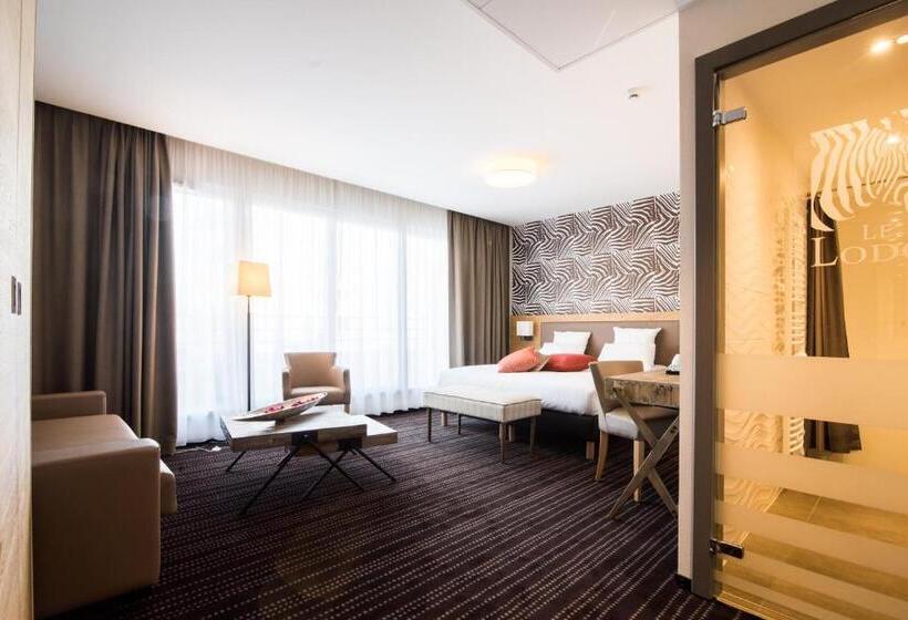 Люкс, Le Lodge Brit Hotel Strasbourg Zenith