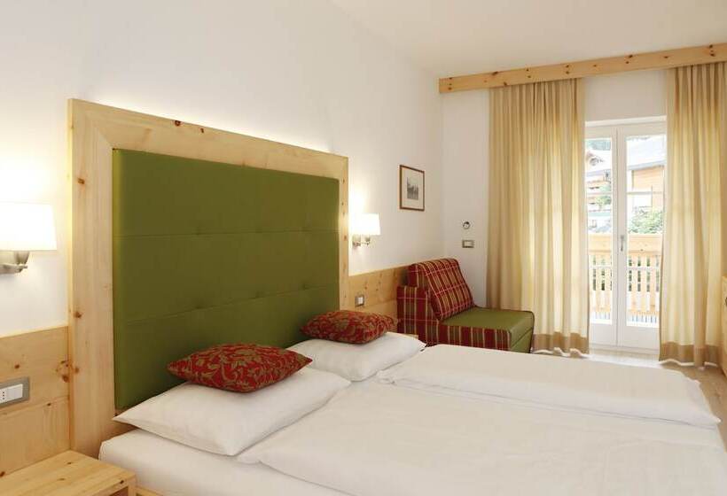 Апартаменты Comfort 2 Спальни, Christophorus Mountain Residence
