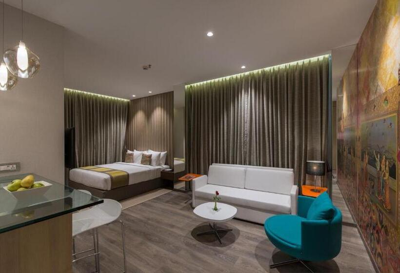 Студио Стандарт Кровать Кинг, Eastin Residences Vadodara