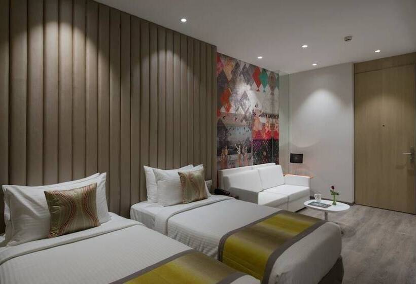 Студио Стандарт Кровать Кинг, Eastin Residences Vadodara