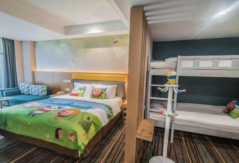 Семейный Номер Вид на Горы, Holiday Inn Express Emei Mountain, An Ihg