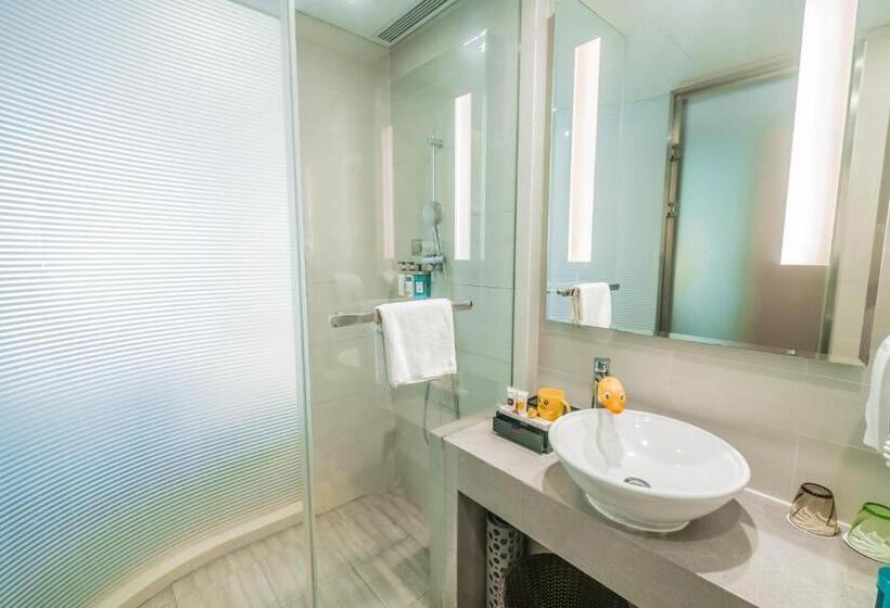 Стандартный Номер Кровать Кинг, Holiday Inn Express Emei Mountain, An Ihg