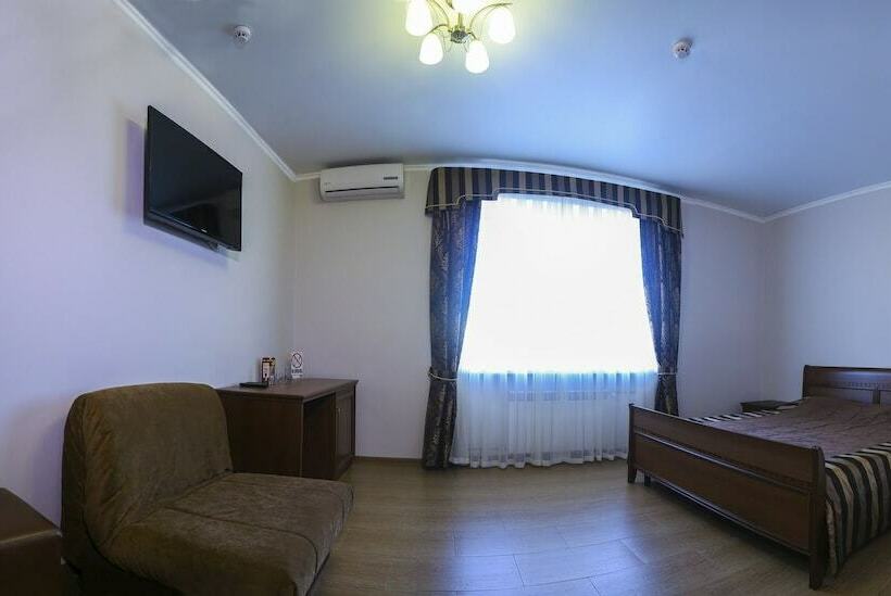 Трехместный Номер Комфорт, Kruiz