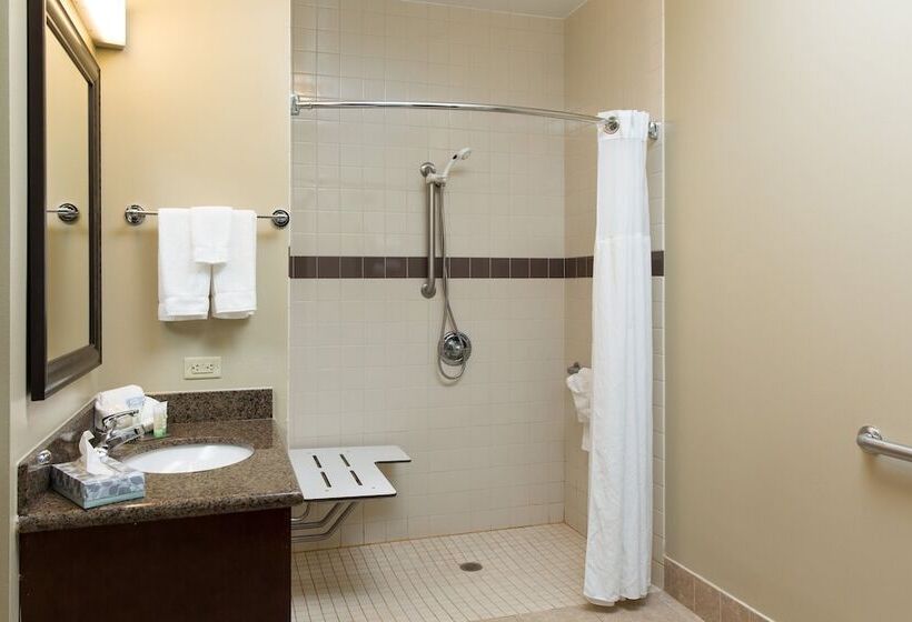 适合残疾人士使用的套间, Staybridge Suites   Columbus Polaris, An Ihg