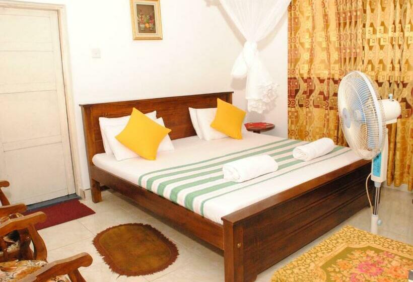 Standard Room, Kandy Shady Trees Villa