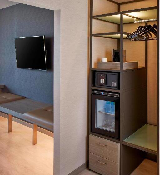 Номер Стандарт, Ac Hotel By Marriott Des Moines East Village