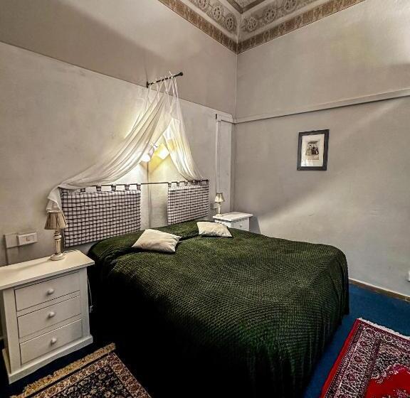 اتاق اکونومی, Guest House Santa Giustina Lucca Centro Storico