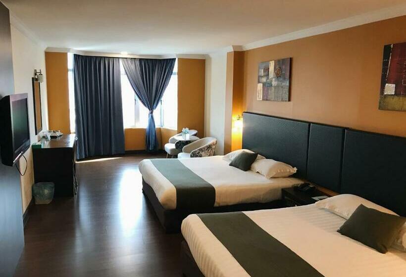 Семейный Полулюкс, Legend Inn Taiping
