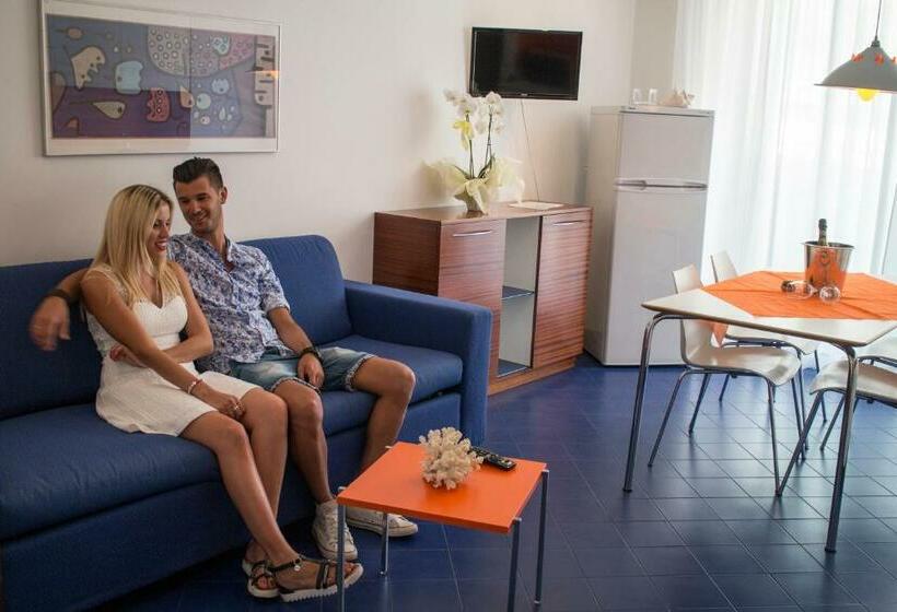 Апартаменты 1 Спальня Боковой Вид на Море, Residence Adriatico