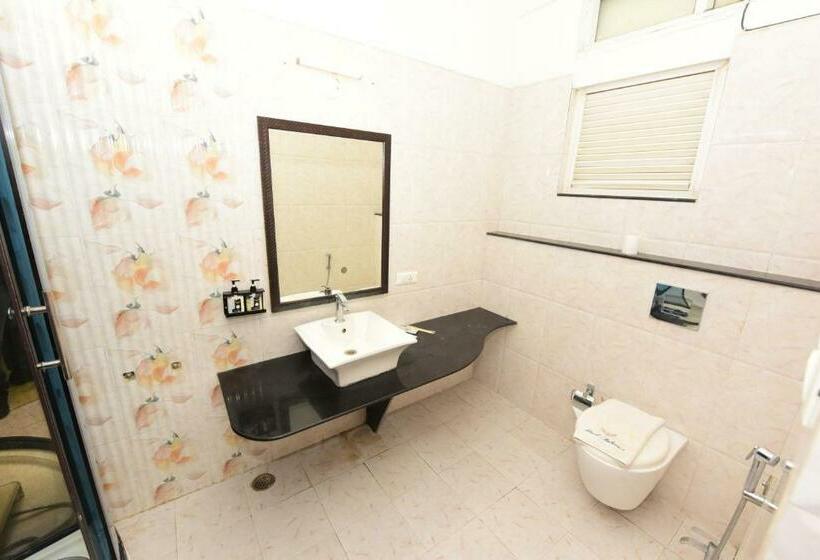 Quarto Estandar, Yois