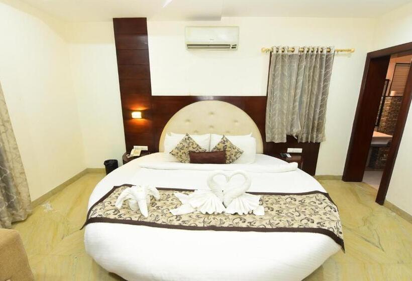 Quarto Familiar, Yois