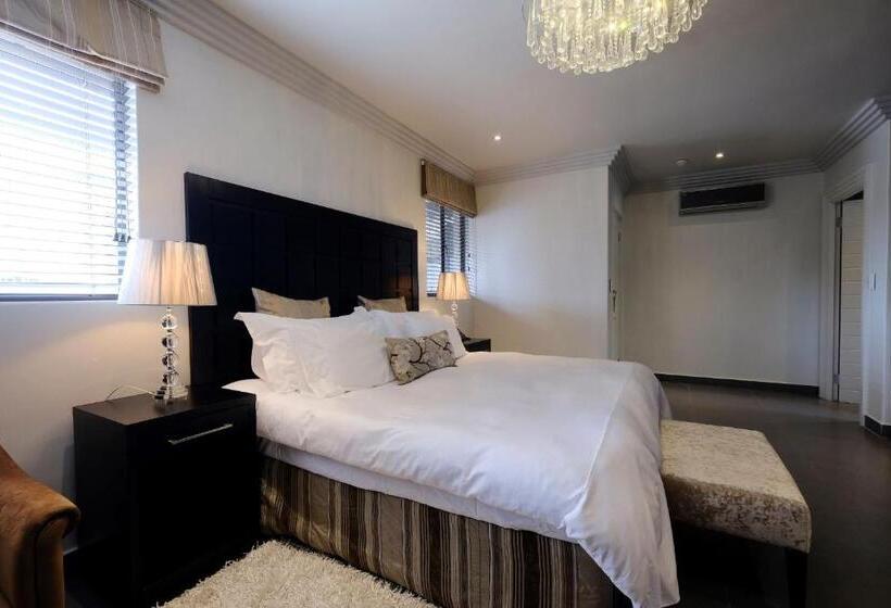 Quarto Executivo, Villa Moyal
