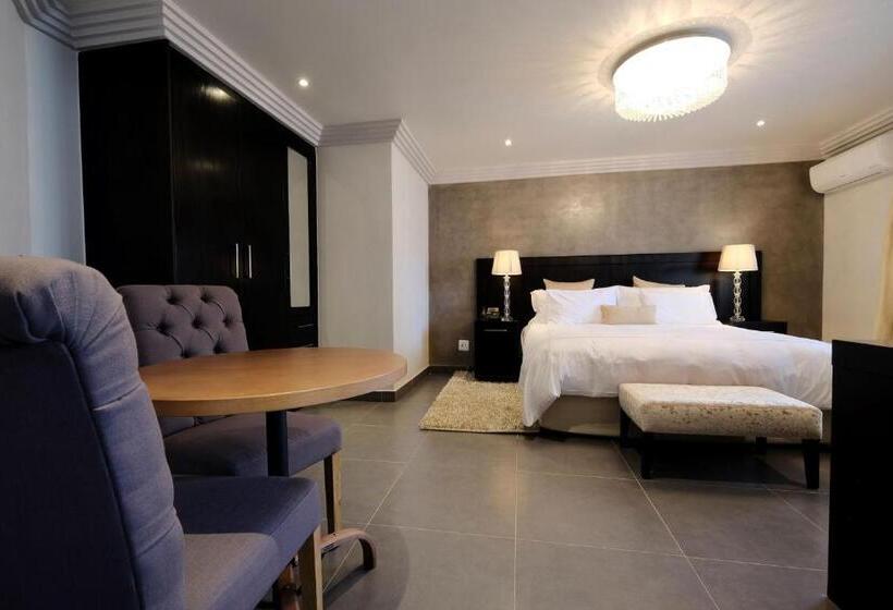 Quarto Executivo, Villa Moyal