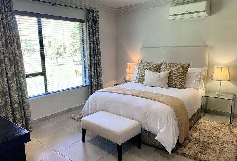 Quarto Deluxe, Villa Moyal