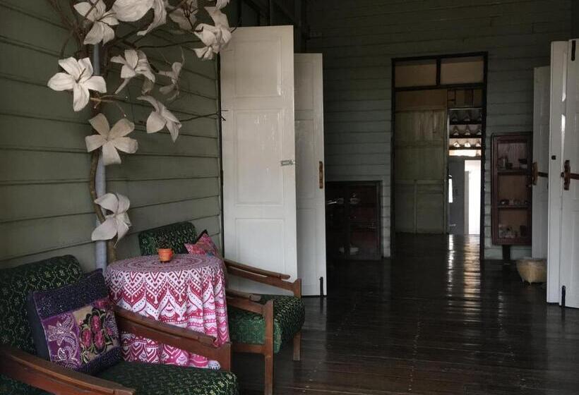 Номер Стандарт Совместная Ванная, Baan Bua Guest House