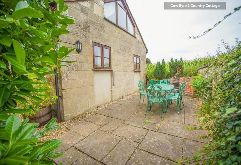 Дом 2 Спальни, Beeches Farmhouse Country Cottages & Rooms