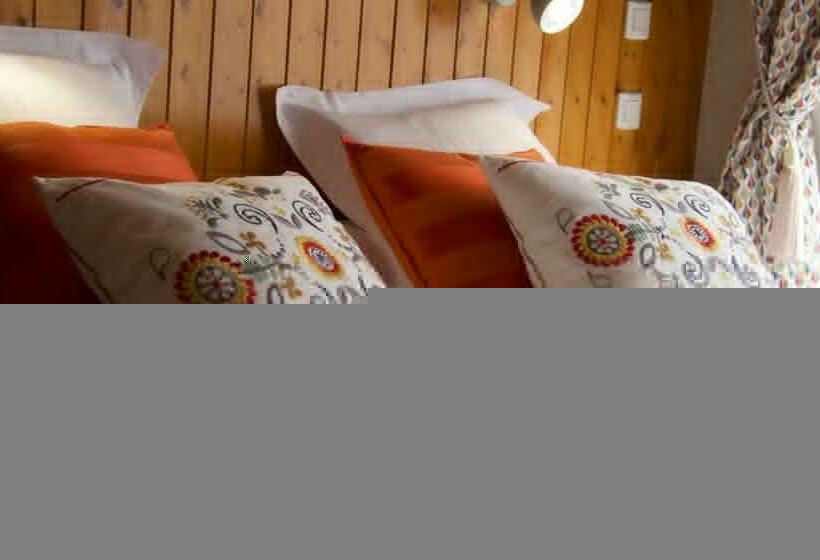 Номер Стандарт, La Coustille Chambres Et Table D Hôtes