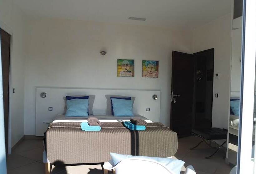 Номер Deluxe Вид на Море, Villa Perle De La Mer