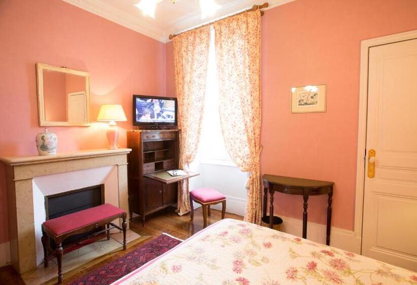 Номер Basic, La Villa Fleurie