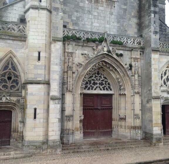 Номер Стандарт, Notre Dame